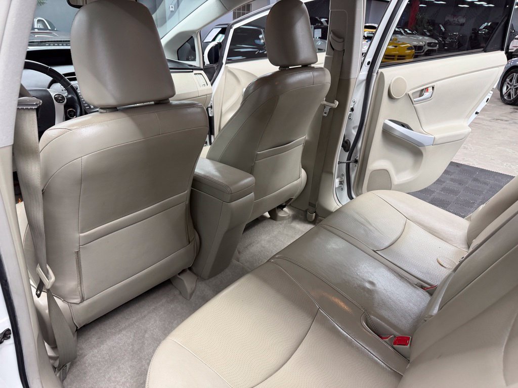 Used 2011 Toyota Prius Four w/ Navigation Pkg FWD image 40