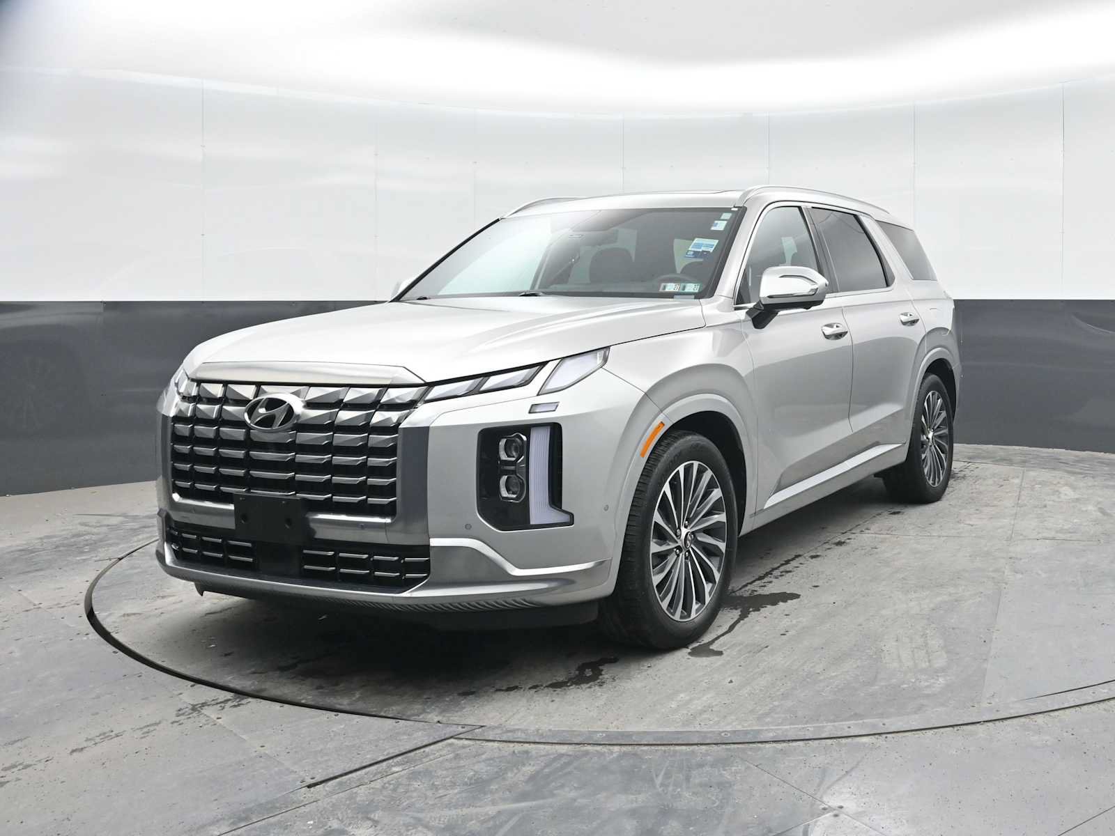 Used 2025 Hyundai Palisade Calligraphy AWD/4WD image 5