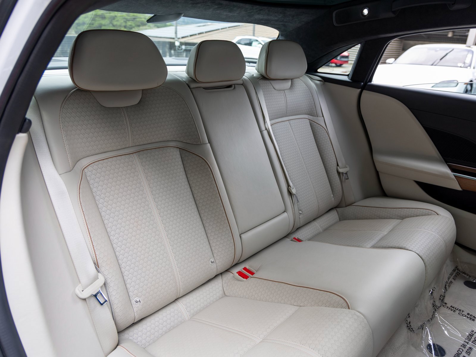 Used 2022 Lucid Air Grand Touring image 47