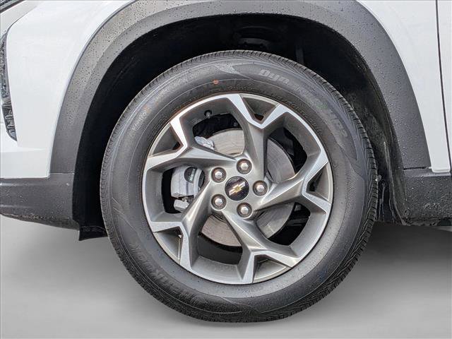 Used 2026 Chevrolet Trax LT image 24