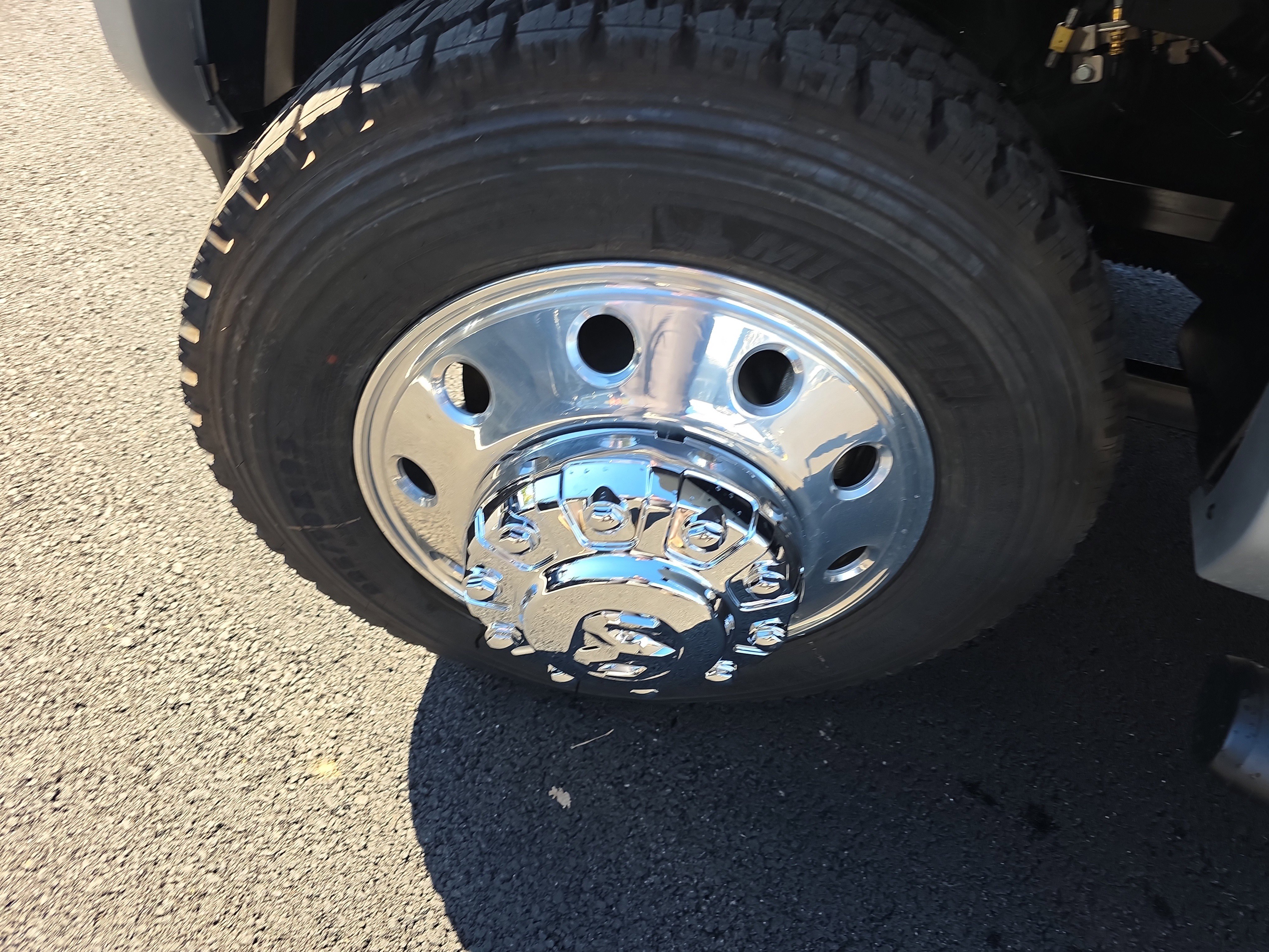 New 2026 RAM 5500 Laramie w/ Laramie Trim Package image 37