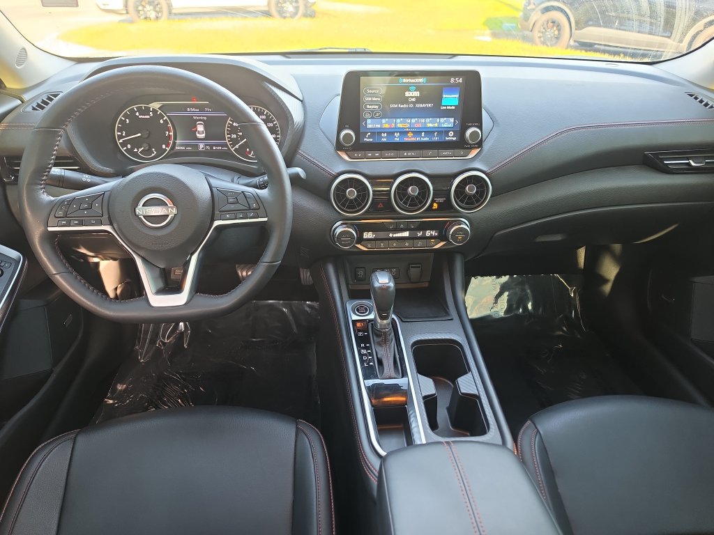 Used 2024 Nissan Sentra SR w/ SR Premium Package FWD image 8