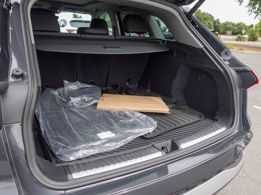 Used 2025 Audi Q5 Premium Plus w/ Premium Plus AWD/4WD image 25