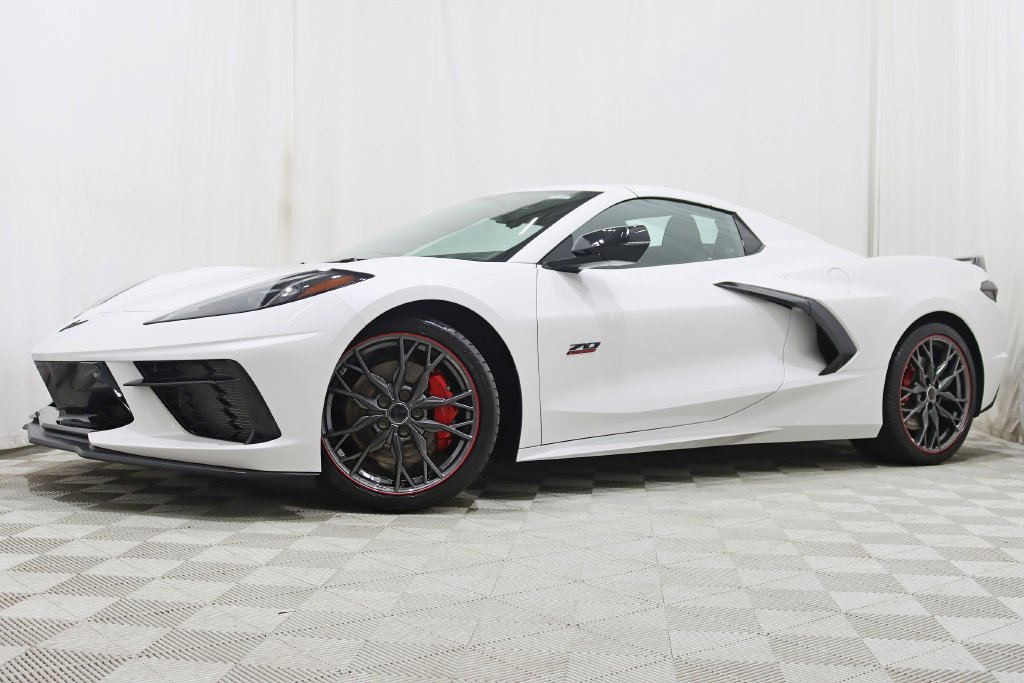 Used 2023 Chevrolet Corvette Stingray Premium Conv w/ Z51 Performance Package RWD image 2