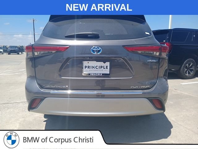 Used 2020 Toyota Highlander Platinum AWD/4WD image 8