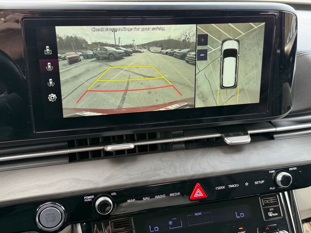Used 2022 Kia Carnival SX image 25