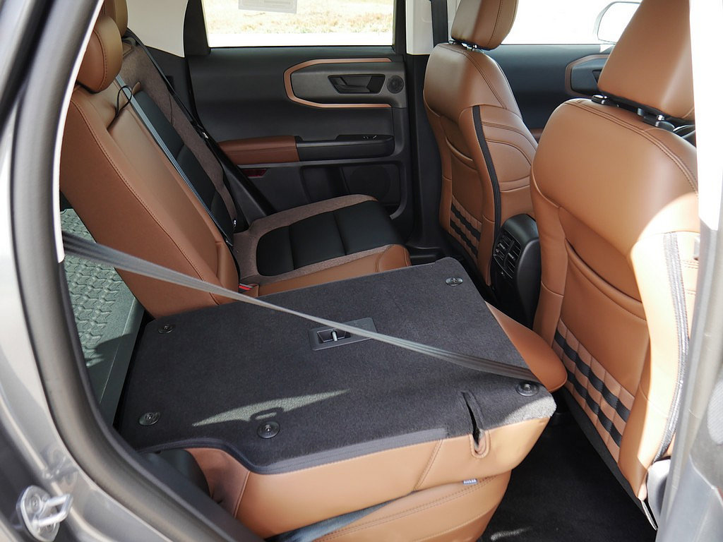 New 2026 Ford Bronco Sport Outer Banks w/ Outer Banks Tech Package+ AWD/4WD image 29