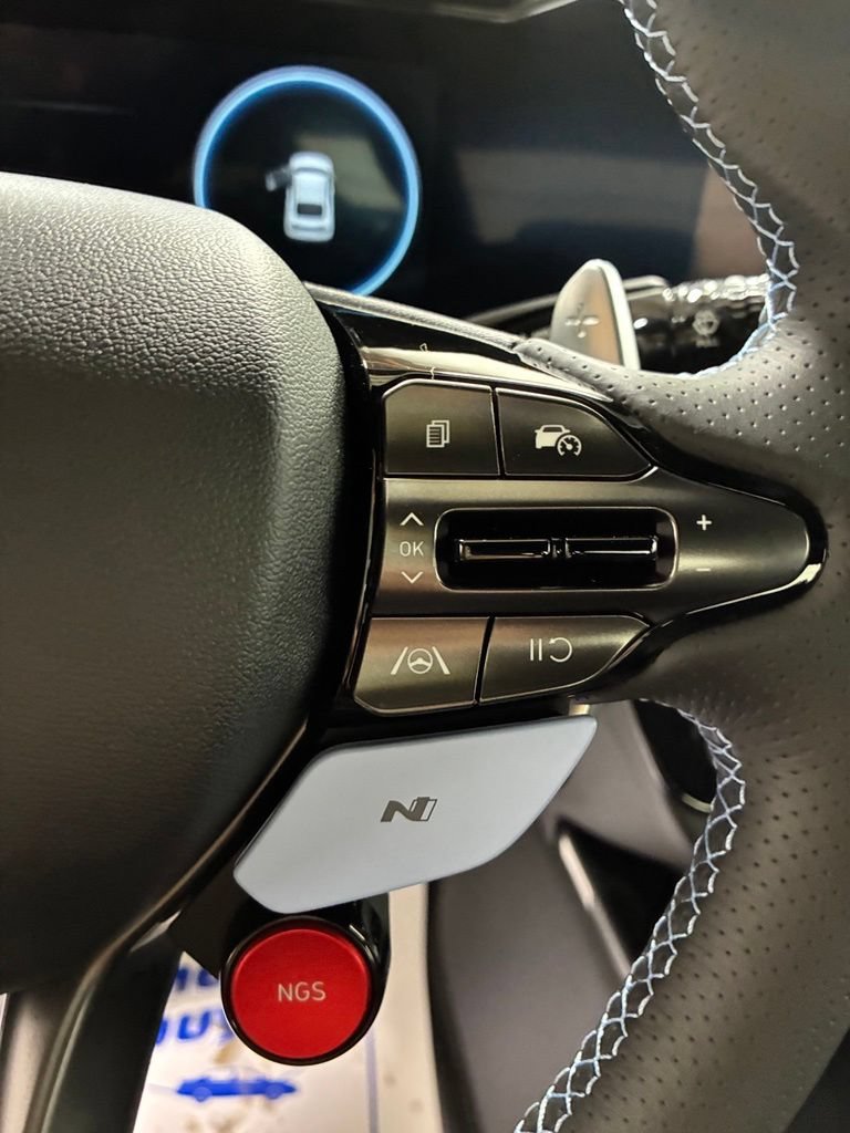 New 2026 Hyundai Elantra N FWD image 14