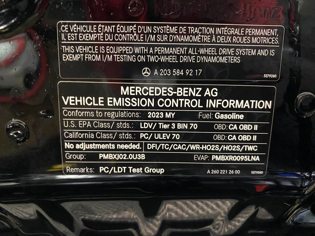 Used 2023 Mercedes-Benz CLA 250 4MATIC image 32