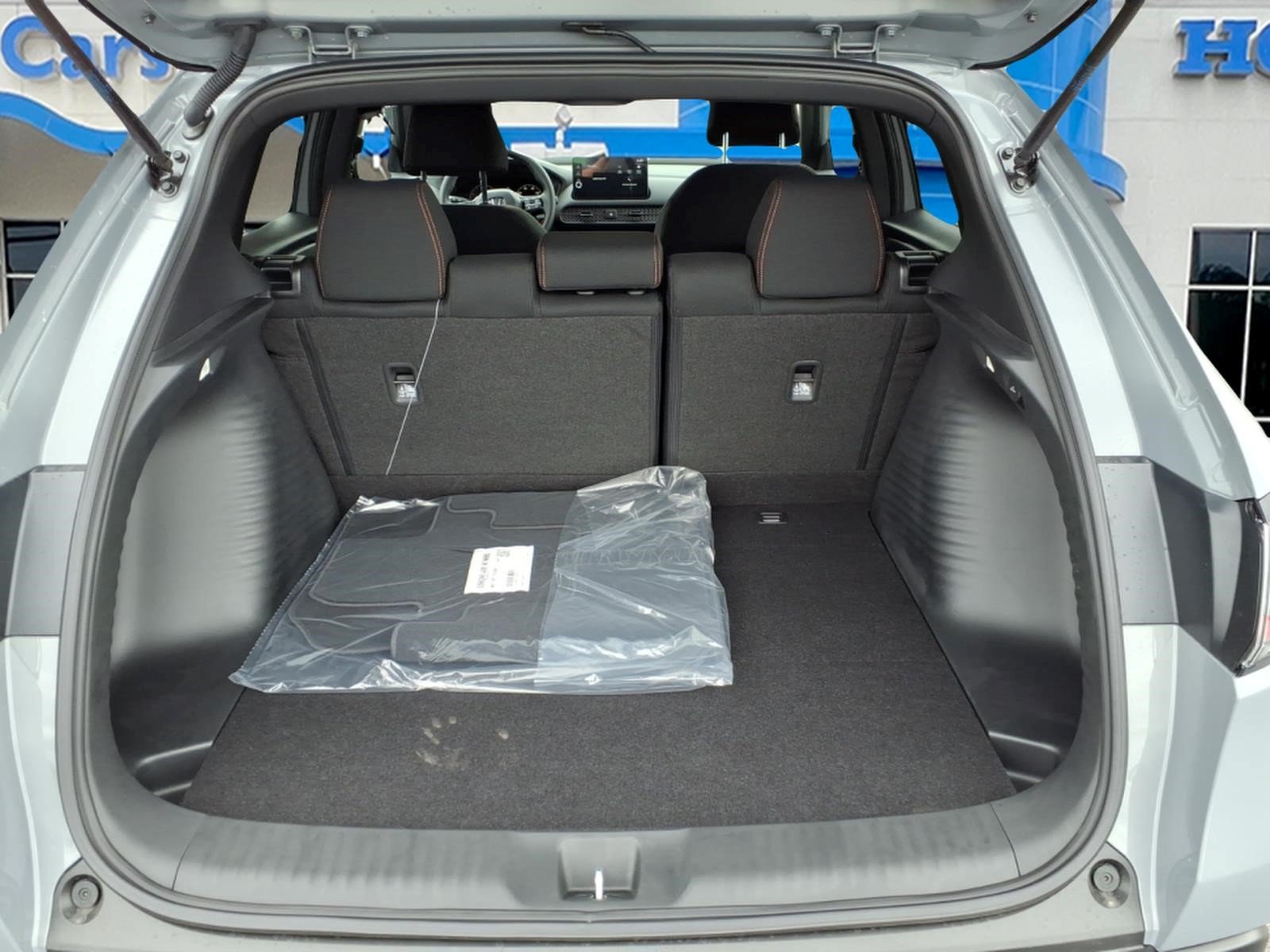 New 2027 Honda HR-V Sport image 10