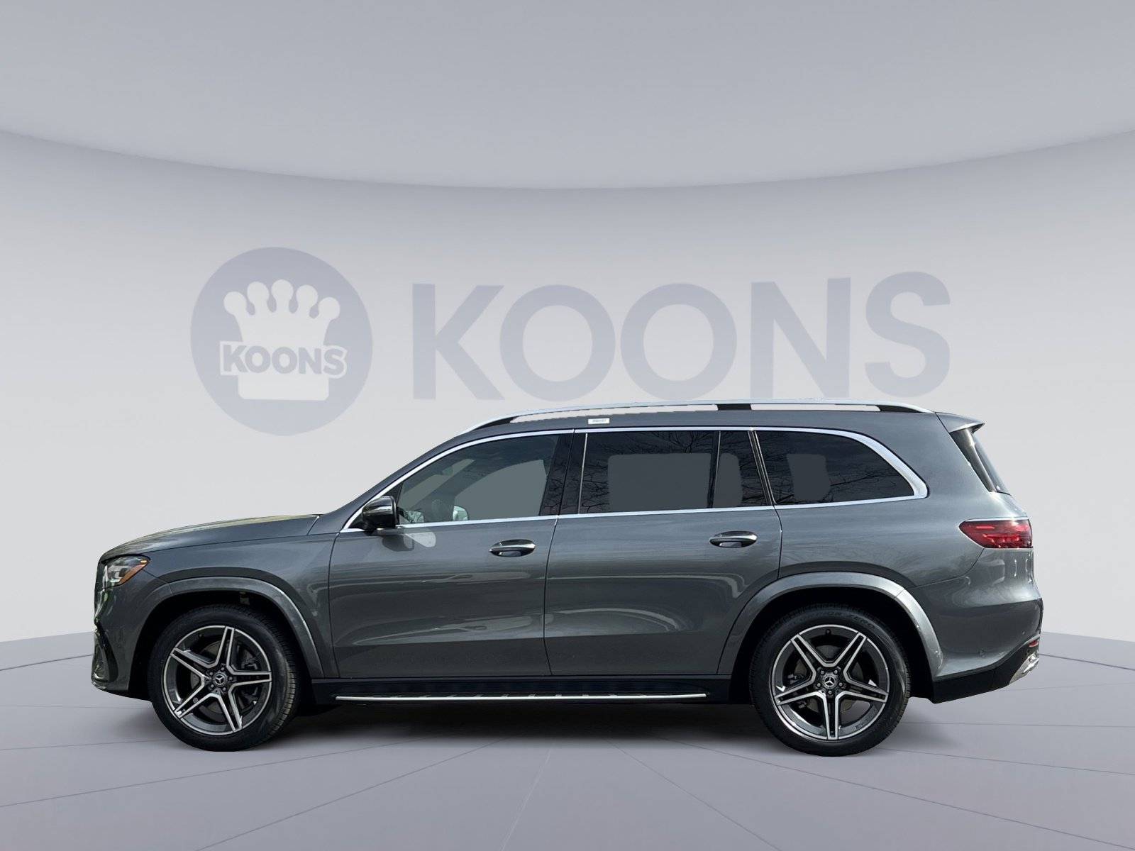 New 2026 Mercedes-Benz GLS 450 4MATIC image 2