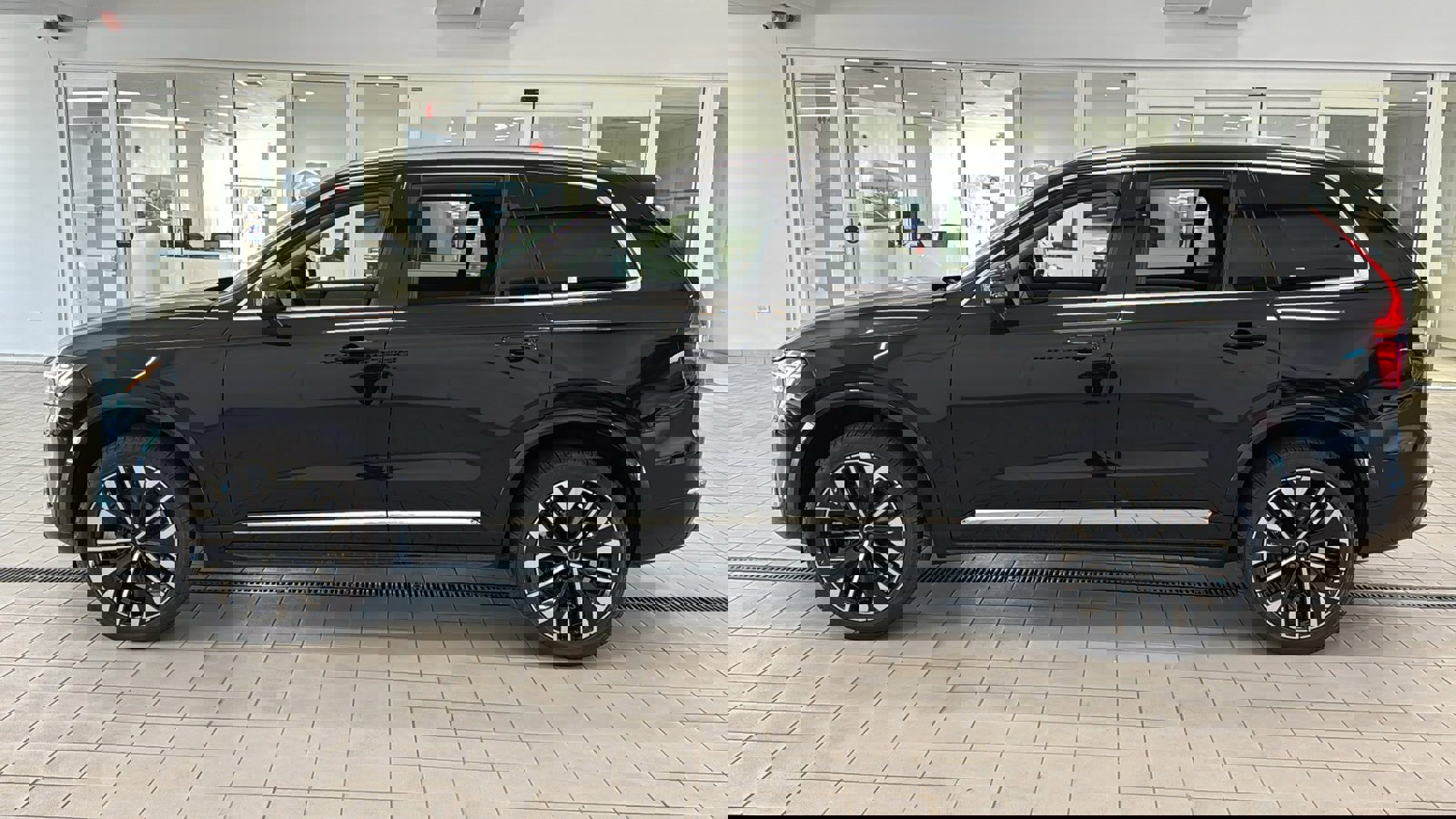 New 2026 Volvo XC90 B6 Plus w/ Protection Package Premier image 8