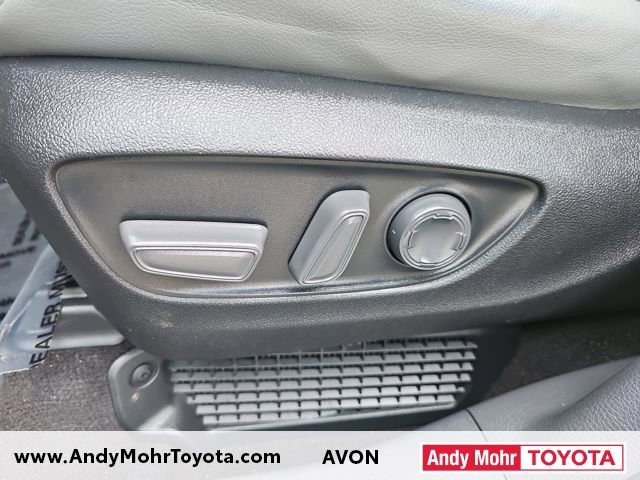 Used 2022 Toyota Sienna XLE w/ XLE Plus Package image 13