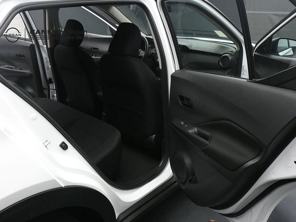 New 2025 Nissan Kicks Play S FWD image 22