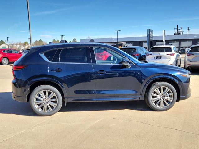 New 2025 MAZDA CX-5 Signature image 2