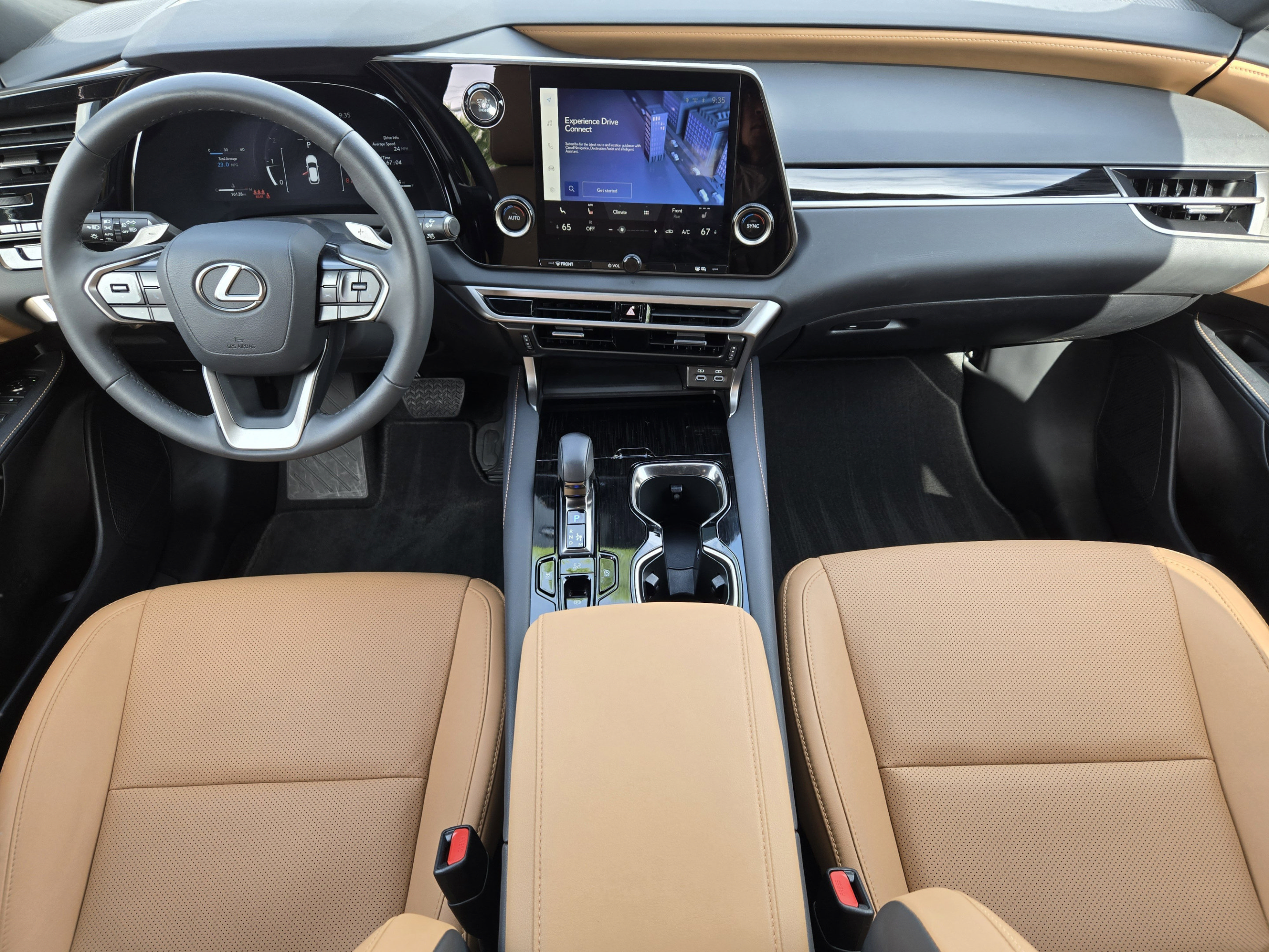 Used 2025 Lexus RX 350 FWD w/ Technology Package image 25