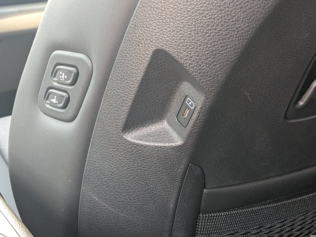 Certified 2026 Kia Carnival SX FWD image 14
