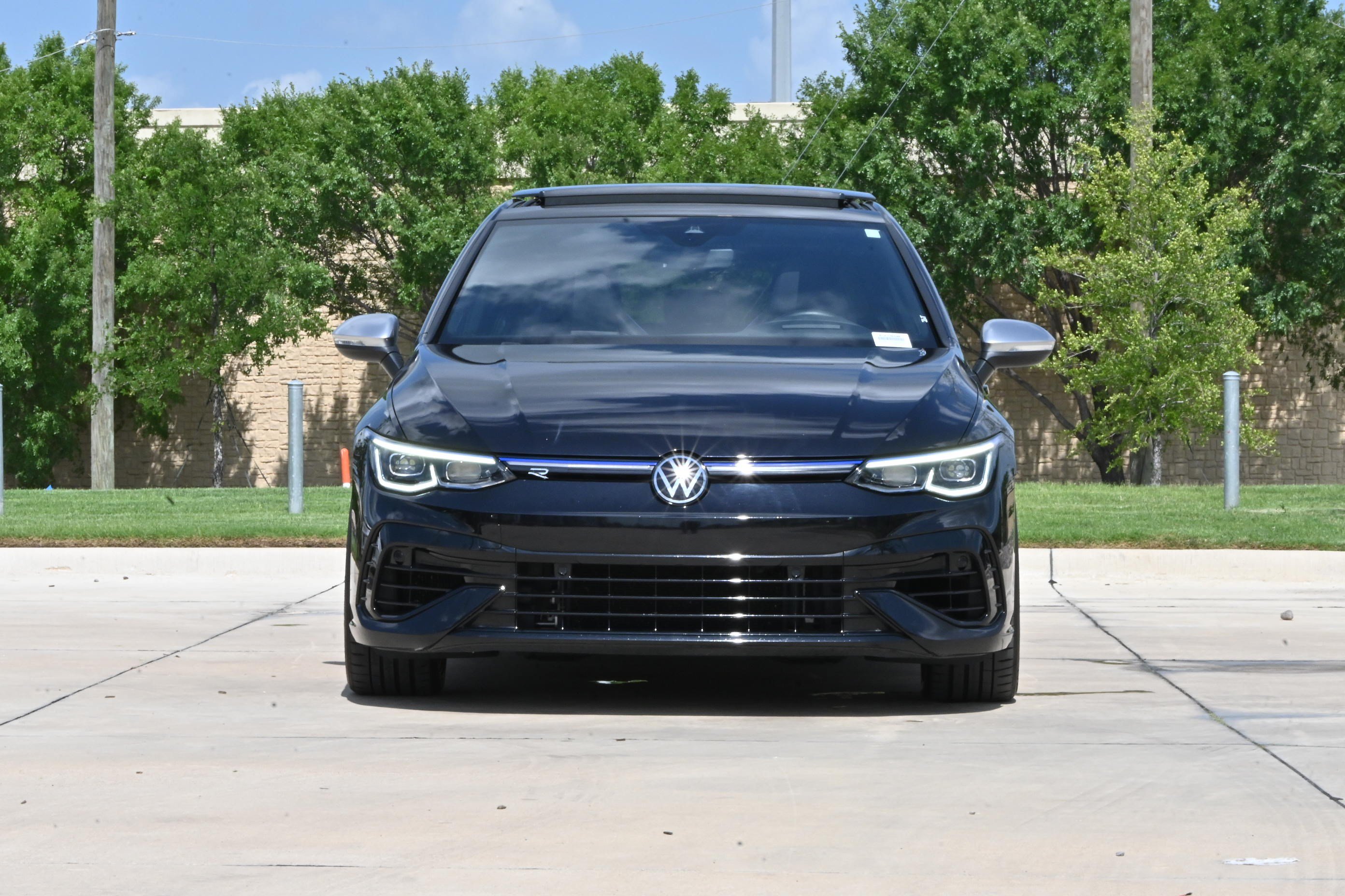 Used 2024 Volkswagen Golf R AWD/4WD image 3