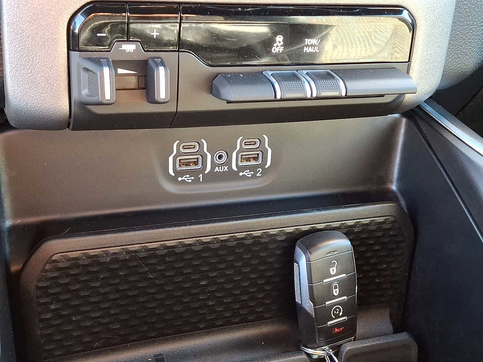 Used 2022 RAM 1500 Big Horn image 23