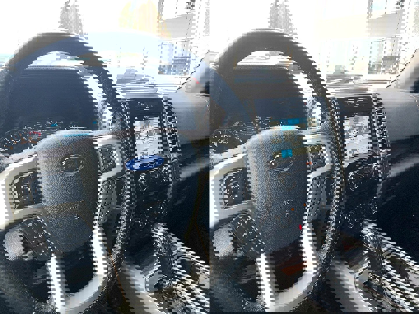 Used 2016 Ford F150 Lariat w/ Equipment Group 501A Mid image 16