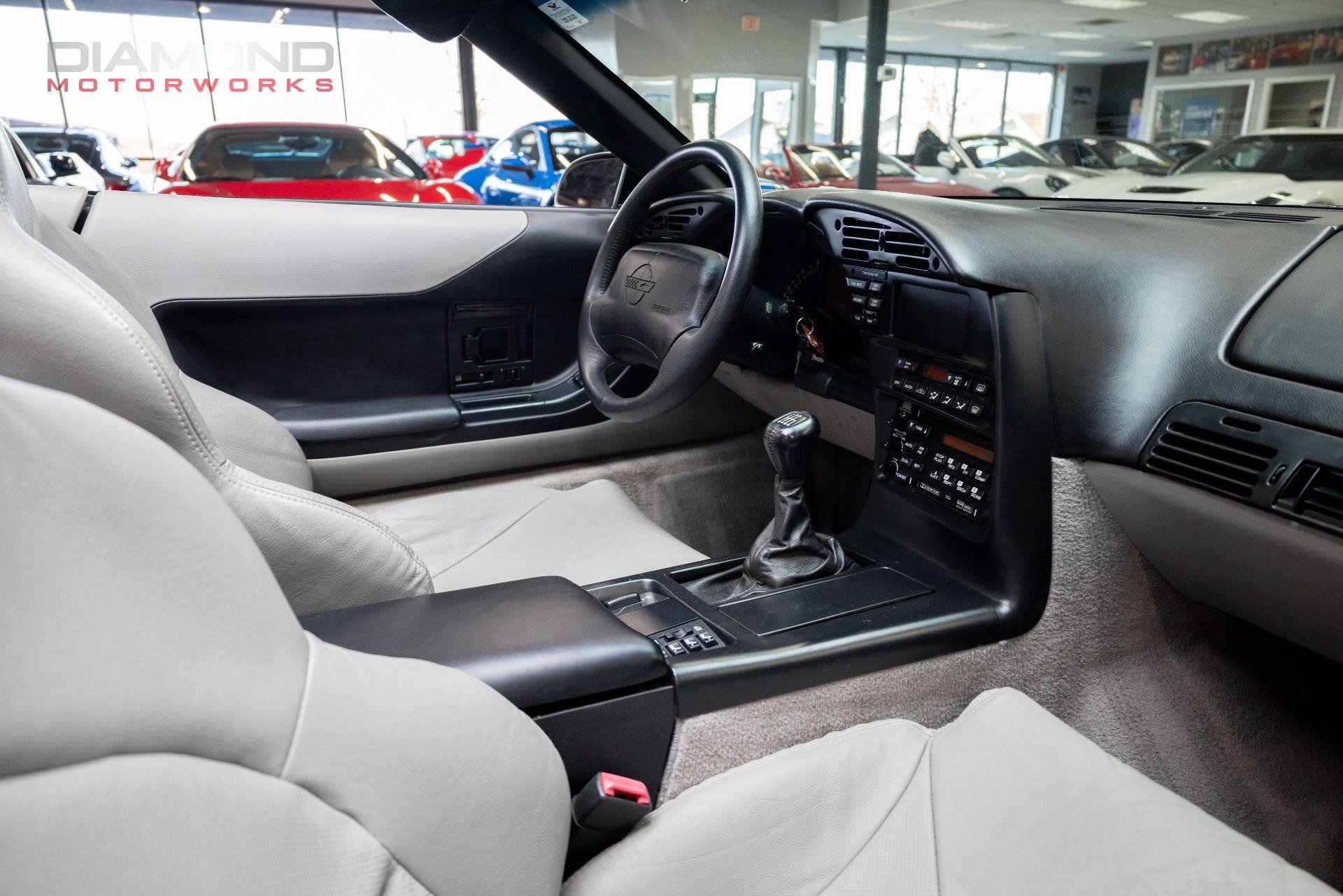 Used 1996 Chevrolet Corvette Convertible RWD image 50