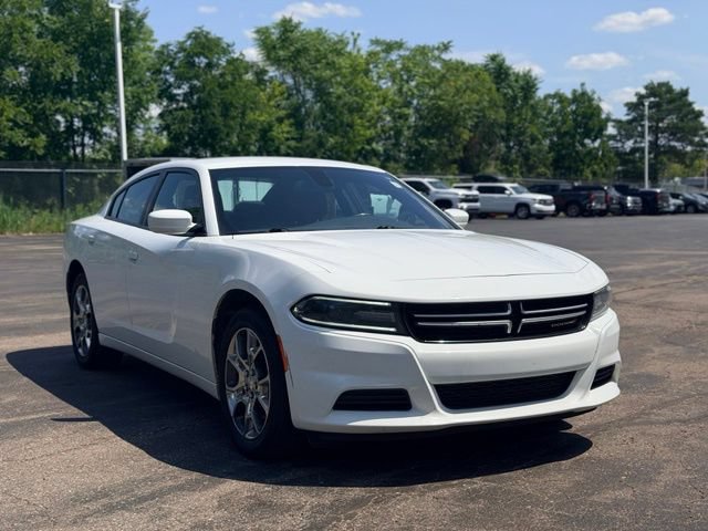 Used 2015 Dodge Charger SE w/ Popular Equipment Group AWD/4WD image 4