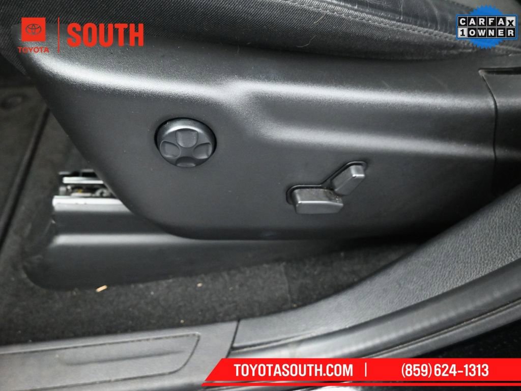 Used 2022 Jeep Grand Cherokee Laredo X image 25