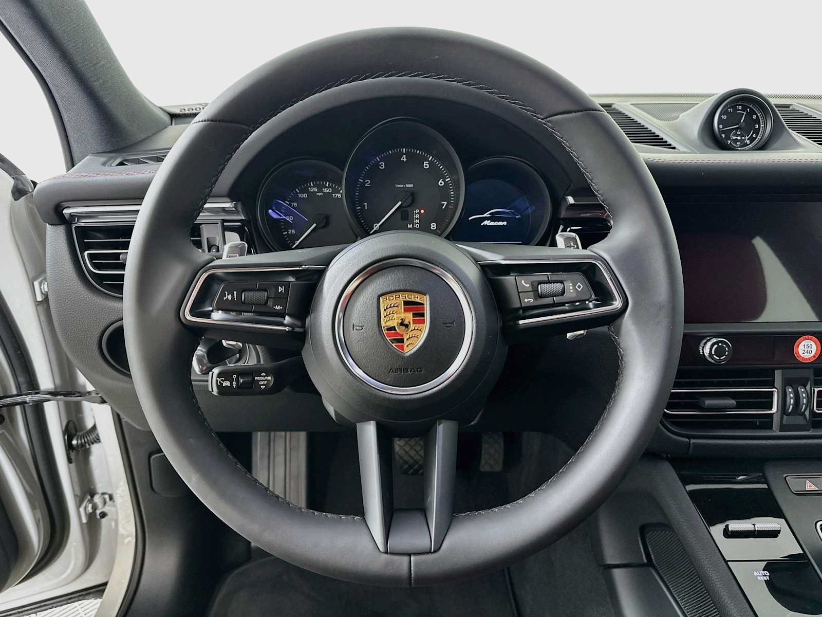New 2026 Porsche Macan AWD/4WD image 14