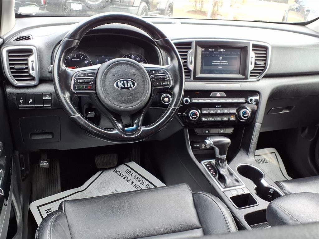 Used 2018 Kia Sportage EX image 4