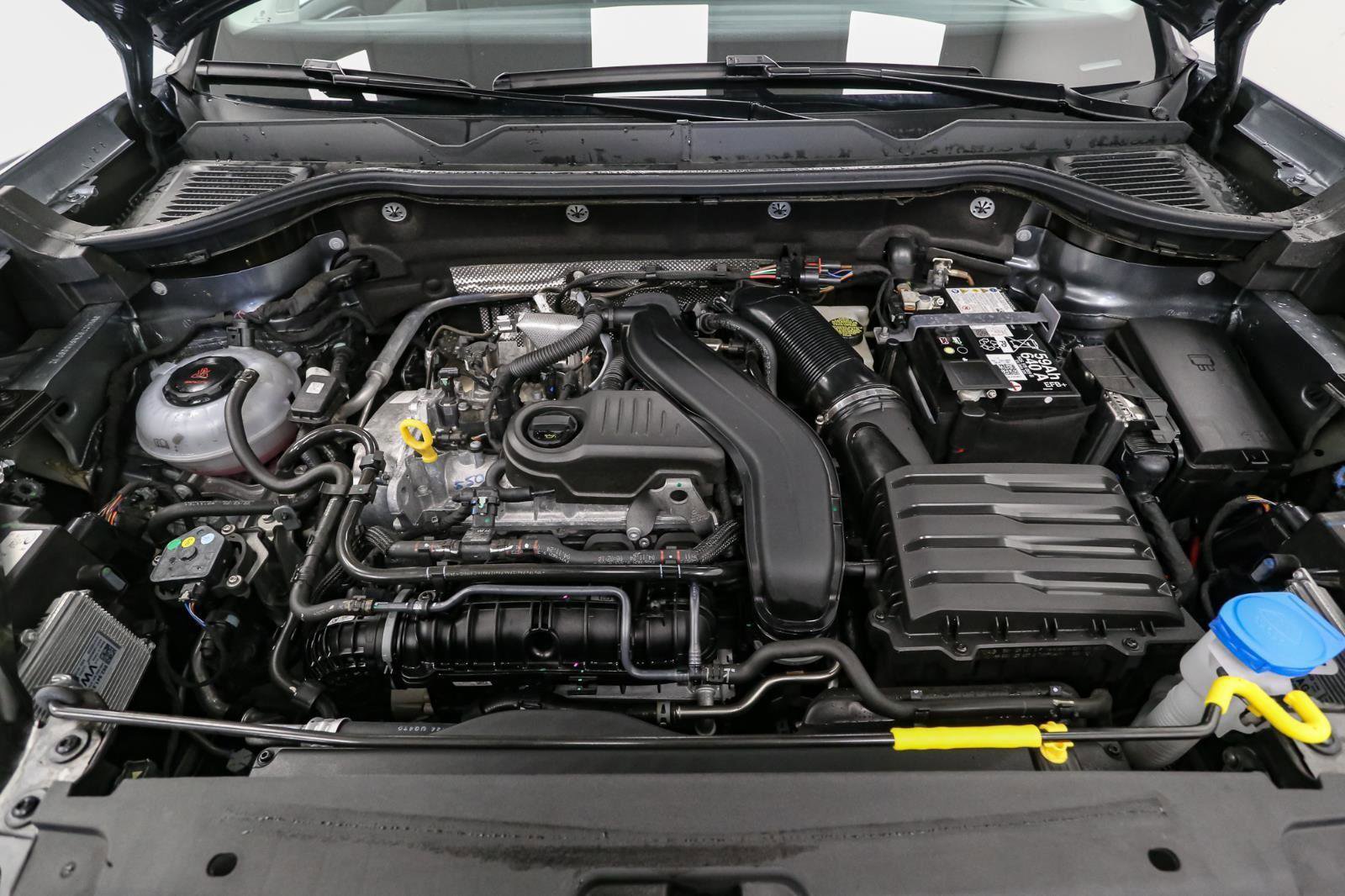 Used 2025 Volkswagen Taos SEL w/ Black Wheel Plus Package image 13