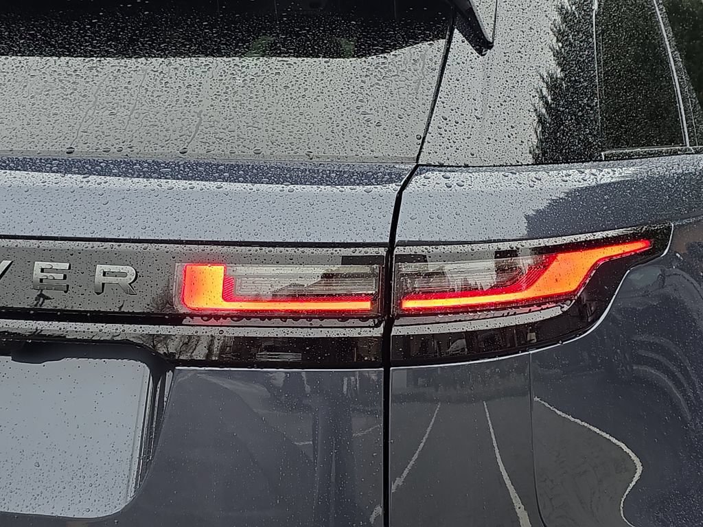 New 2026 Land Rover Range Rover Velar Dynamic SE AWD/4WD image 36
