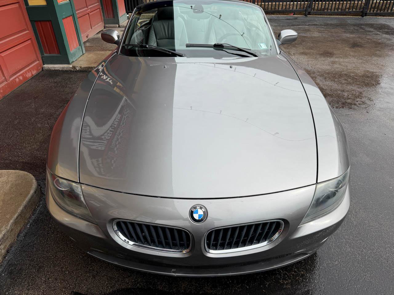 Used 2005 BMW Z4 2.5i image 16