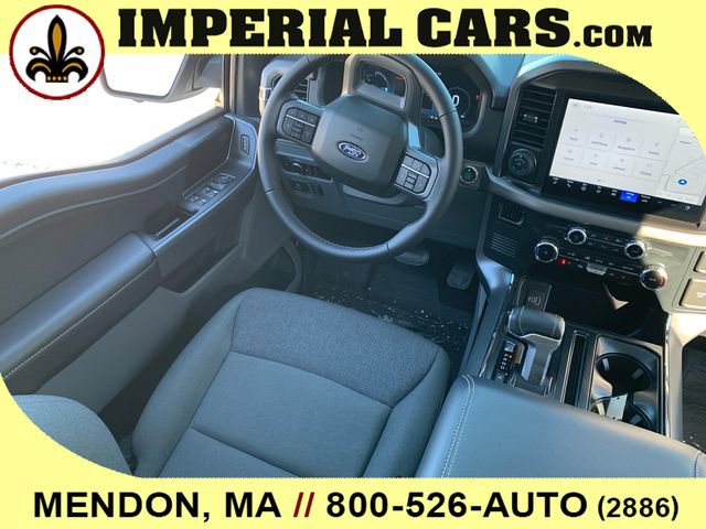 New 2025 Ford F150 Lightning XLT image 17