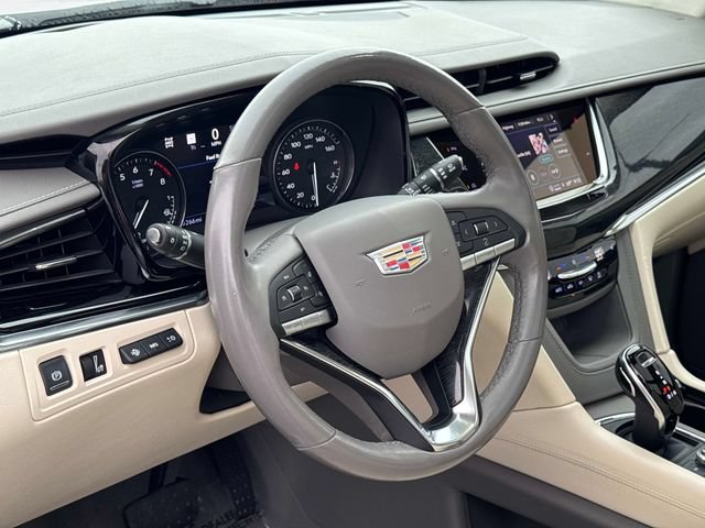Used 2022 Cadillac XT6 Premium Luxury w/ Technology Package AWD/4WD image 21