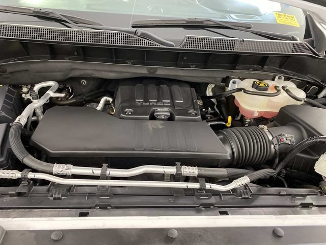 Used 2024 Chevrolet Silverado 1500 Custom AWD/4WD image 31