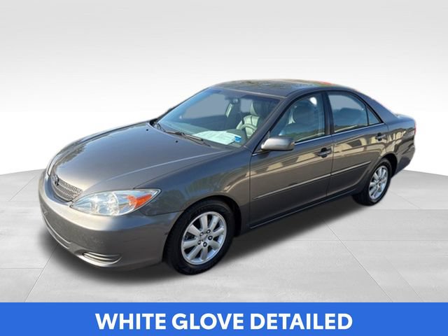 Used 2002 Toyota Camry XLE FWD image 9