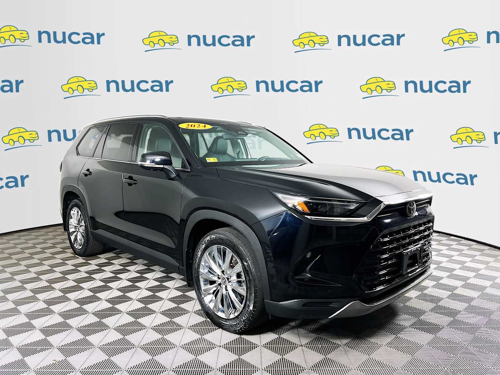 Used 2024 Toyota Grand Highlander AWD image 1