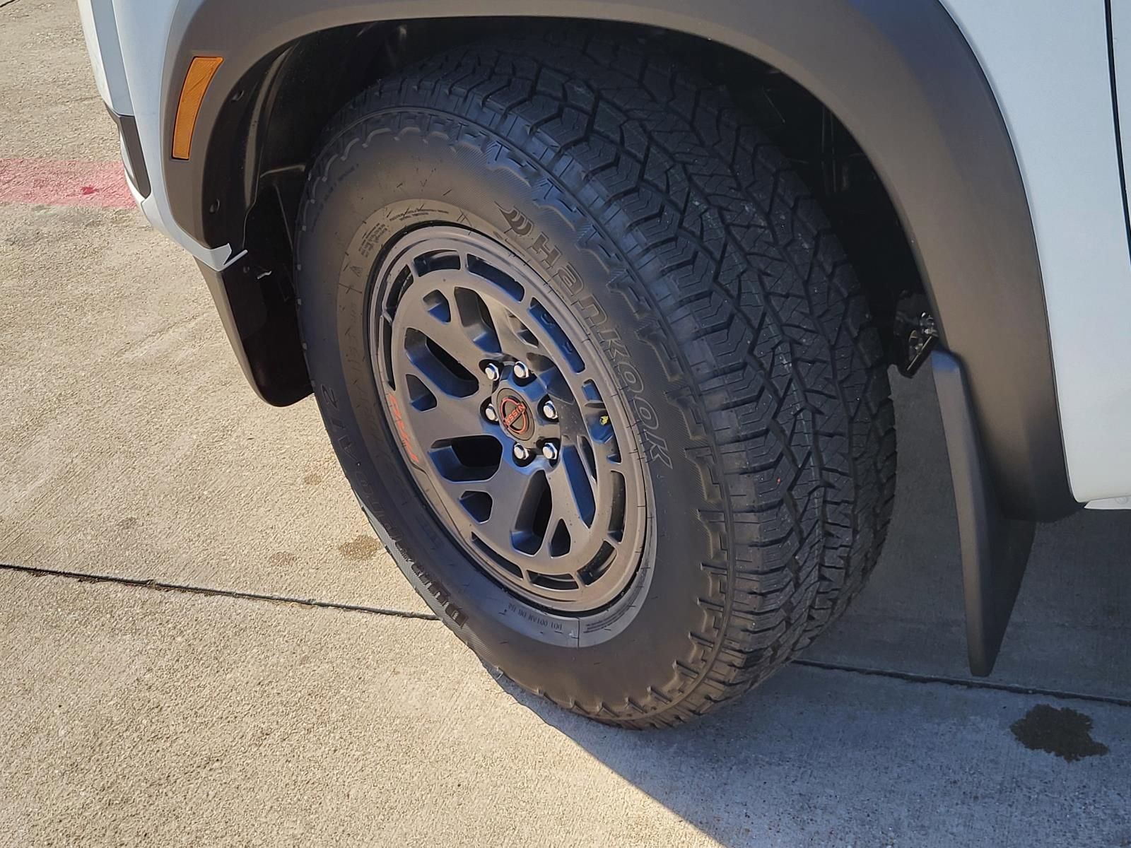 New 2026 Nissan Frontier Pro-X w/ Pro-X Convenience Package image 11