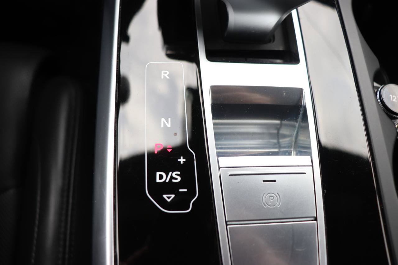 Used 2019 Audi Q8 Prestige image 50