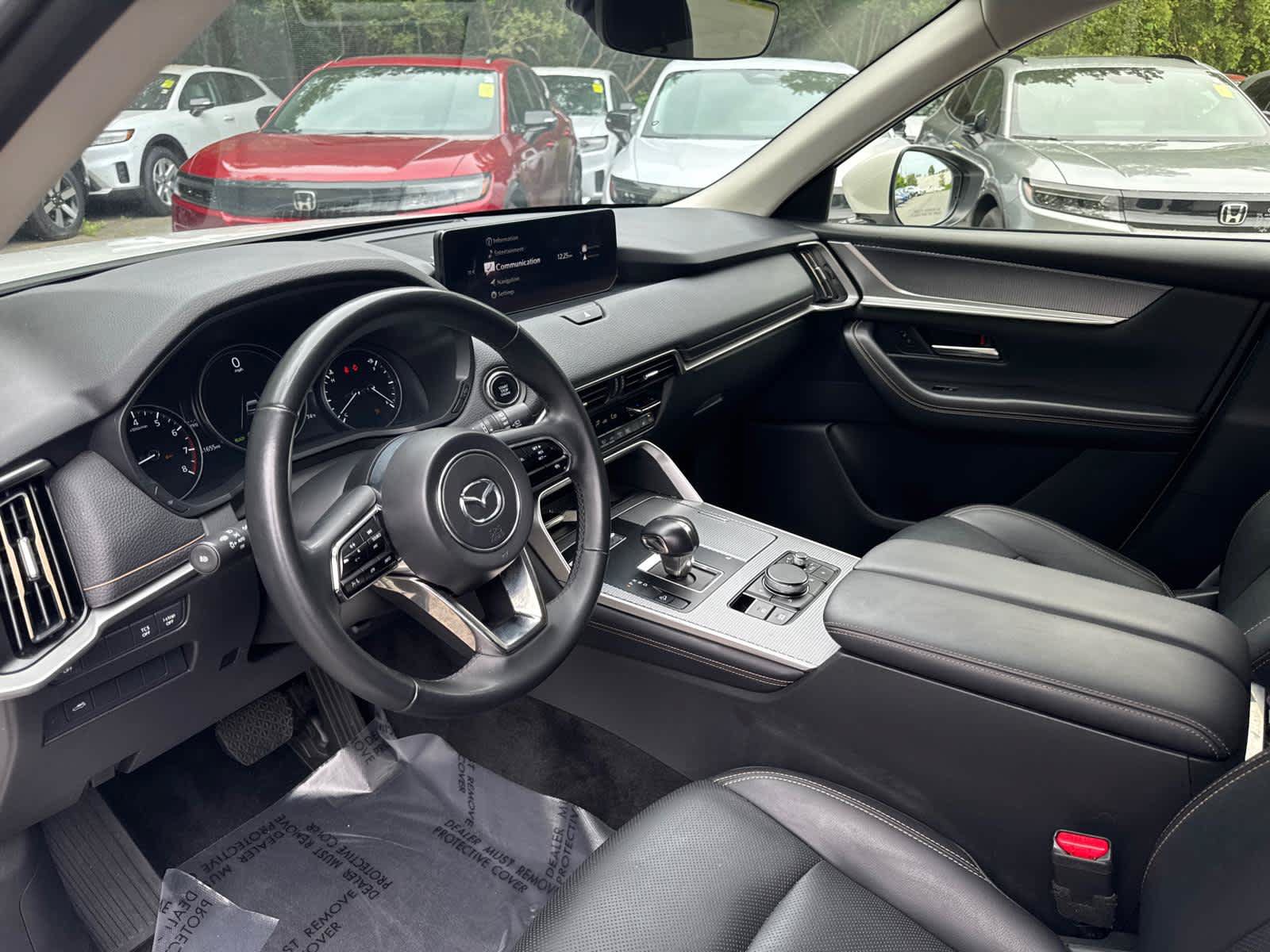 Used 2024 MAZDA CX-90 3.3 Turbo w/ Preferred Plus AWD/4WD image 13