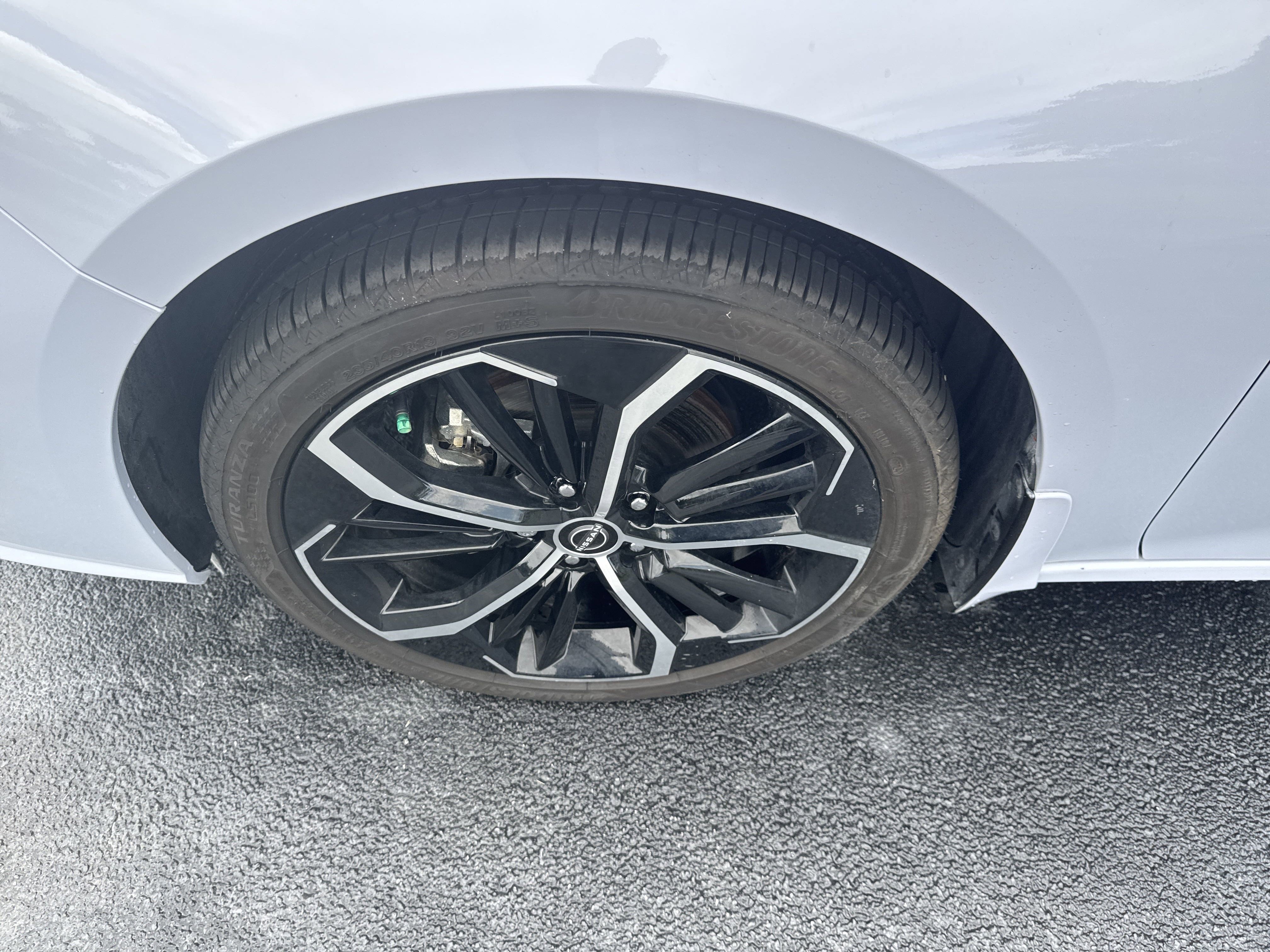 Used 2024 Nissan Altima 2.5 SR image 9