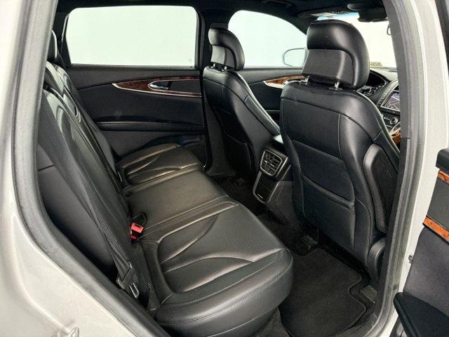 Used 2018 Lincoln MKX Reserve FWD image 20