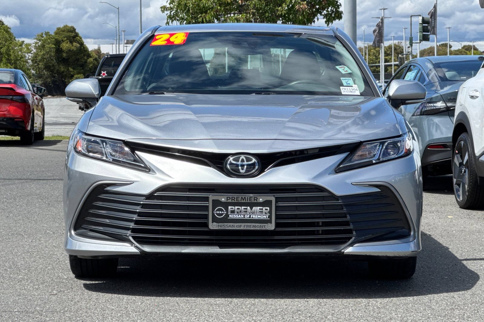 Used 2024 Toyota Camry LE FWD image 9