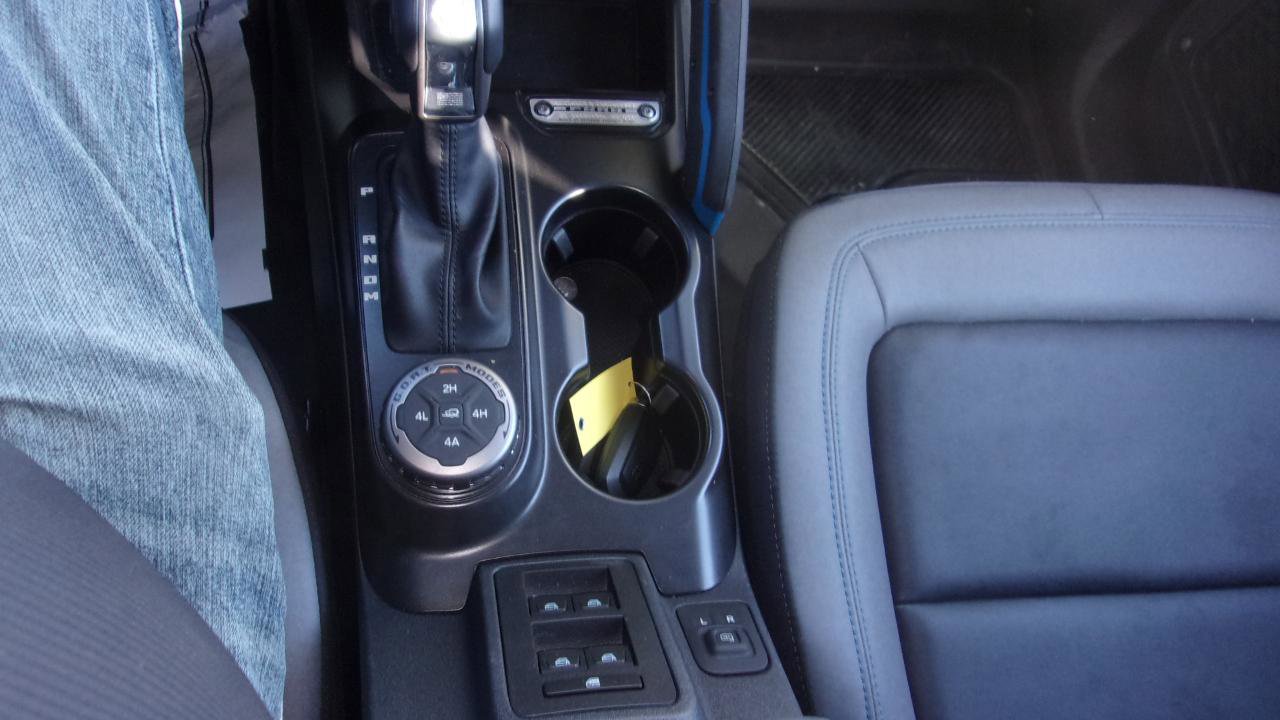 Used 2023 Ford Bronco Black Diamond w/ Sasquatch Package image 12