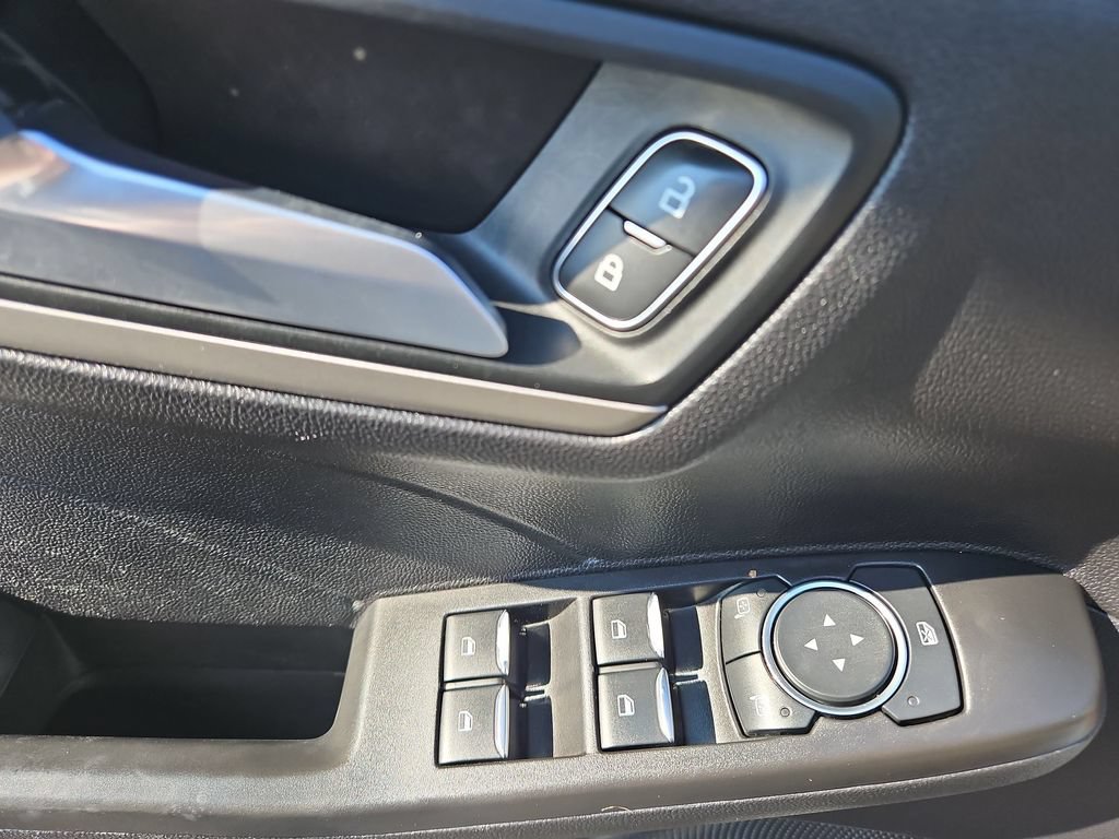 Used 2021 Ford Escape SE AWD/4WD image 24
