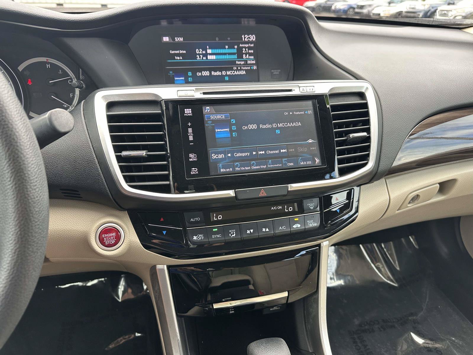 Used 2017 Honda Accord EX image 16