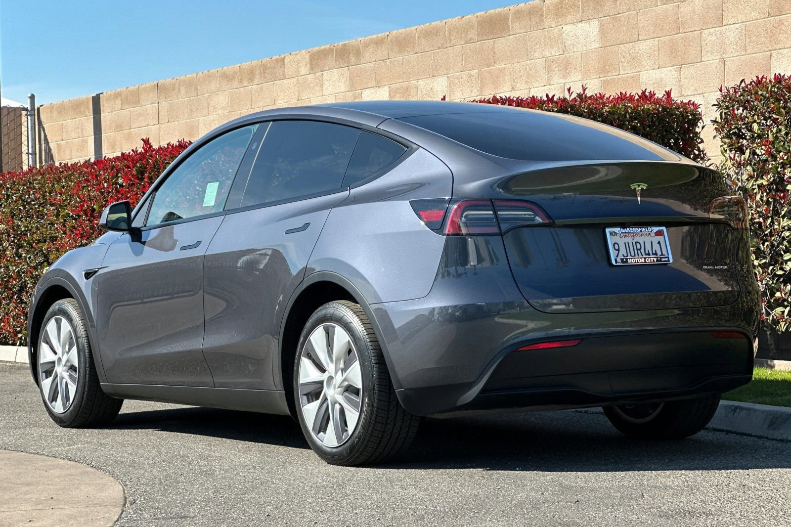 Used 2023 Tesla Model Y Long Range image 6