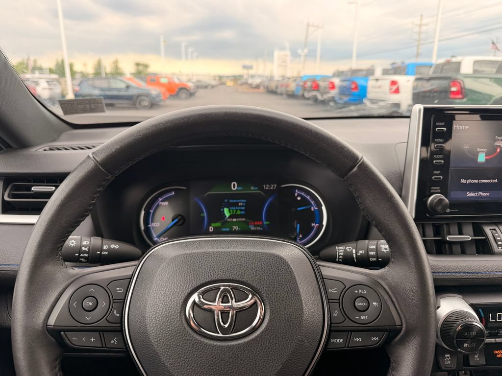 Used 2021 Toyota RAV4 XSE AWD/4WD image 3