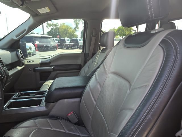 Used 2018 Ford F150 XLT w/ Equipment Group 302A Luxury AWD/4WD image 7