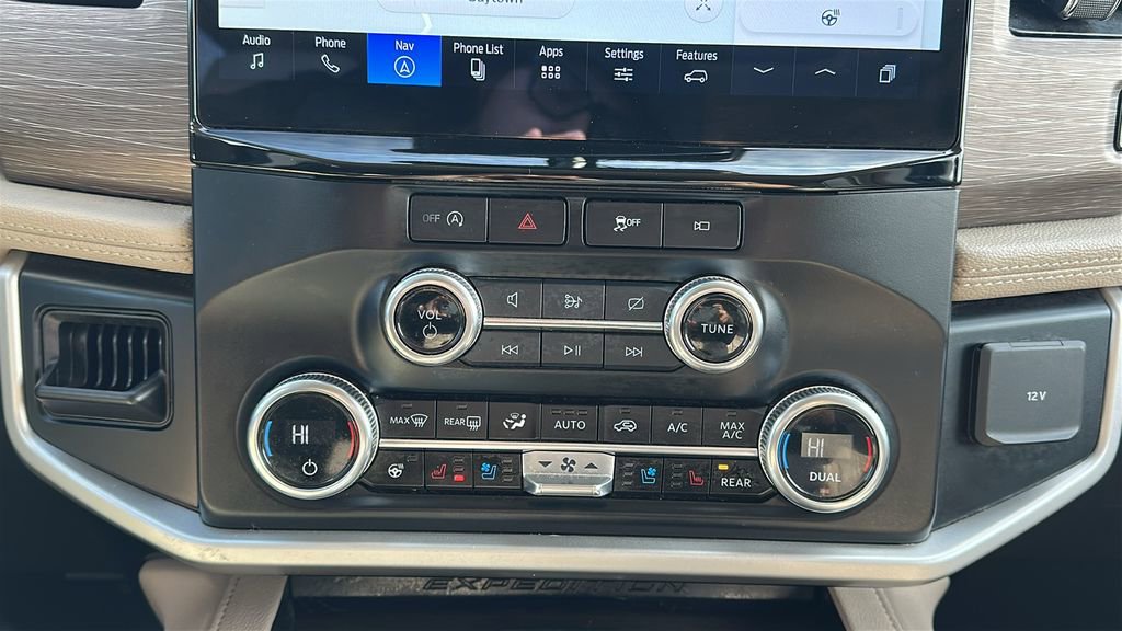 Used 2024 Ford Expedition Max Limited image 27
